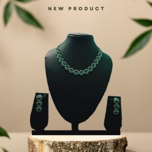 ✨ Elegant Green Crystal Jewelry Set – Necklace & Earrings